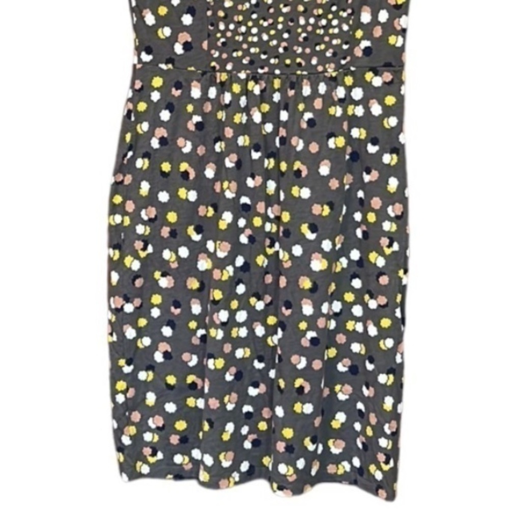 Boden Emory Jersey Short Sleeve Dress in Pewter Fallen Blossom Size 6 - Picture 7 of 11
